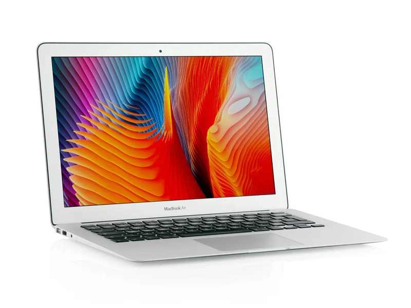 Apple MacBook Air 13,3 Zoll 1440x900 Intel Core i7 128GB SSD 8GB macOS 2015 Silber